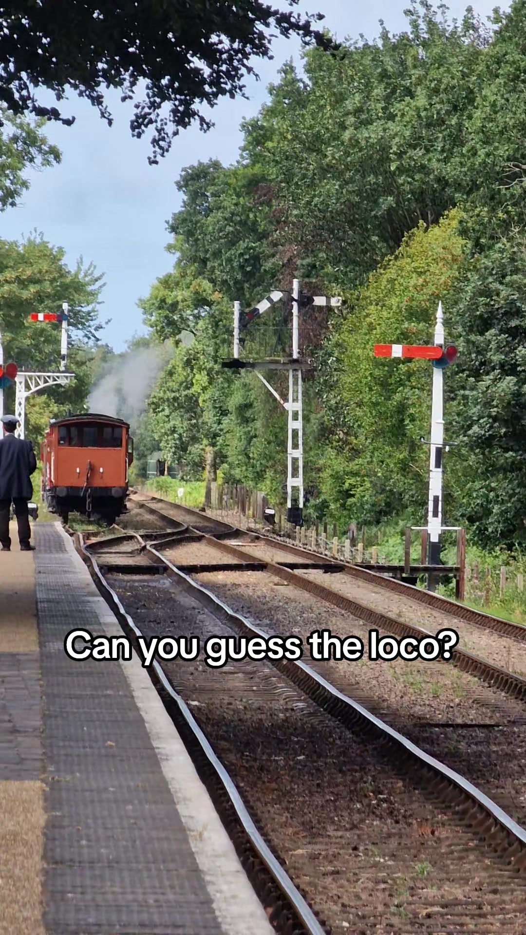@LynnRailUK