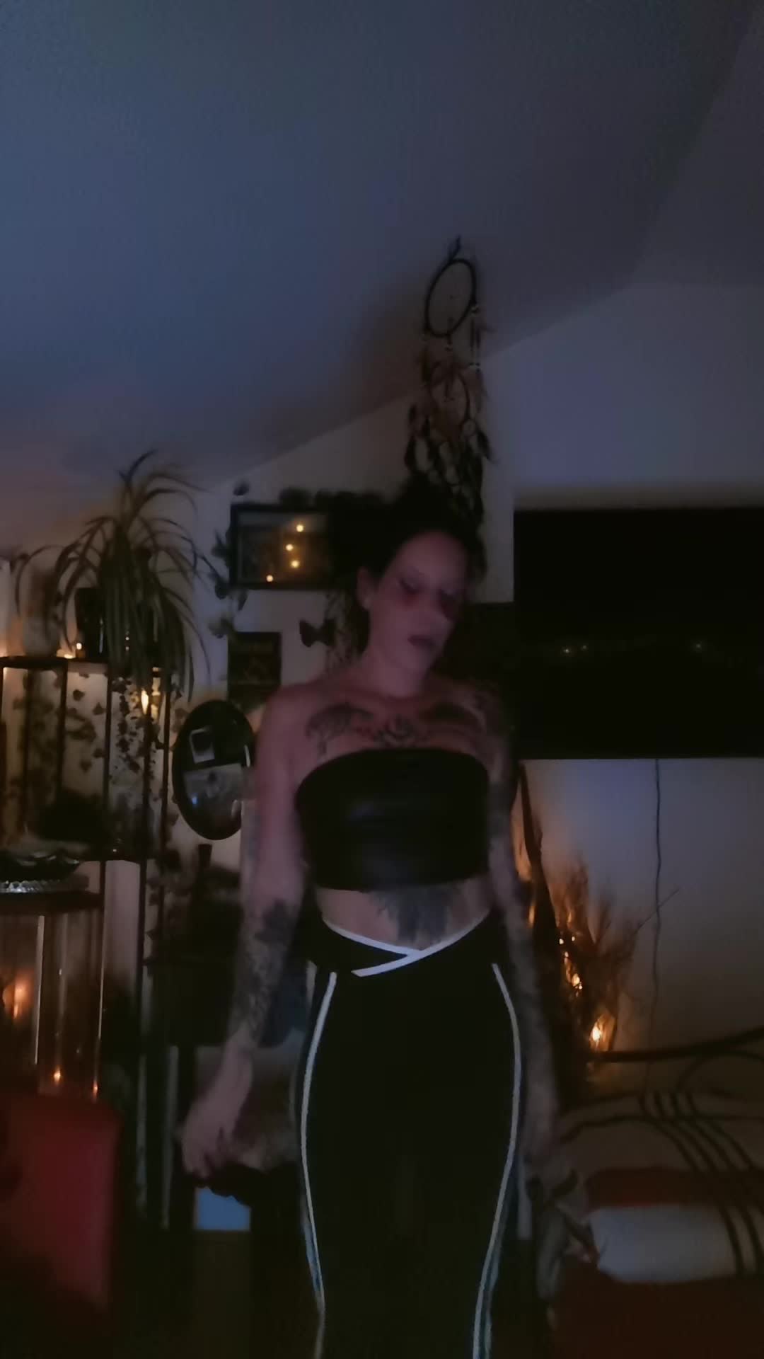 @⛧ ScHwaRzeSLeDeRLuDeR⛧