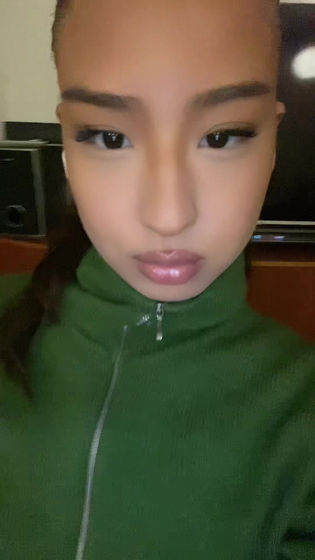 @nuriko