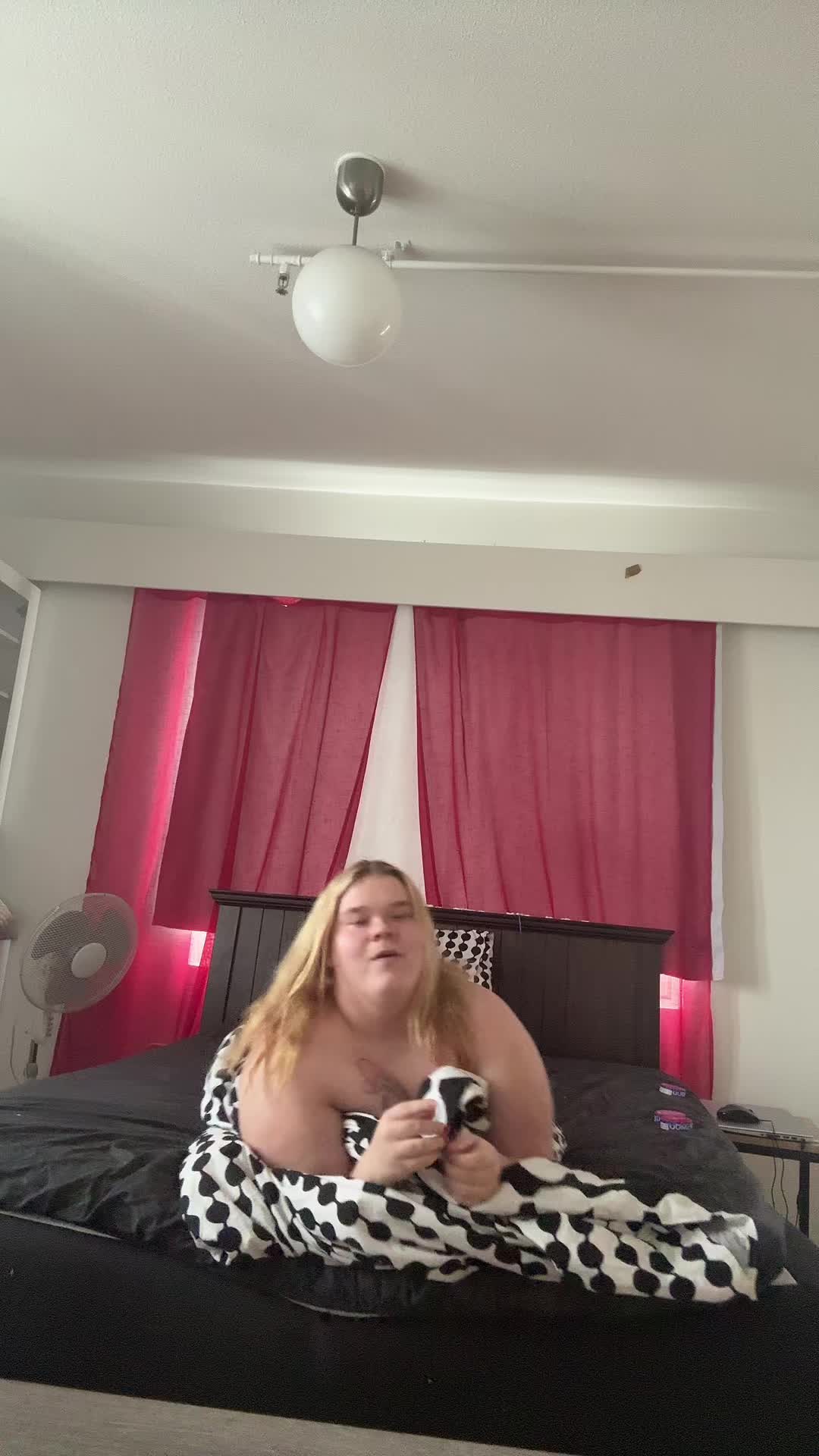 @Megarokkistara