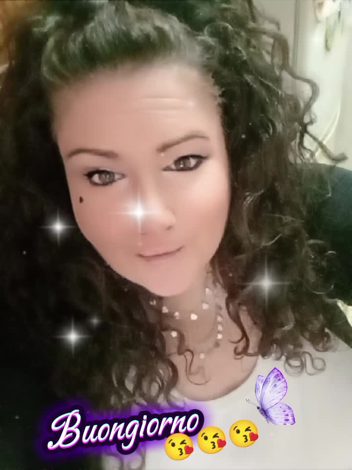 @🦋𝓡𝓸𝓼𝔂 𝓑𝓾𝓽𝓽𝓮𝓻𝓯𝓵𝔂