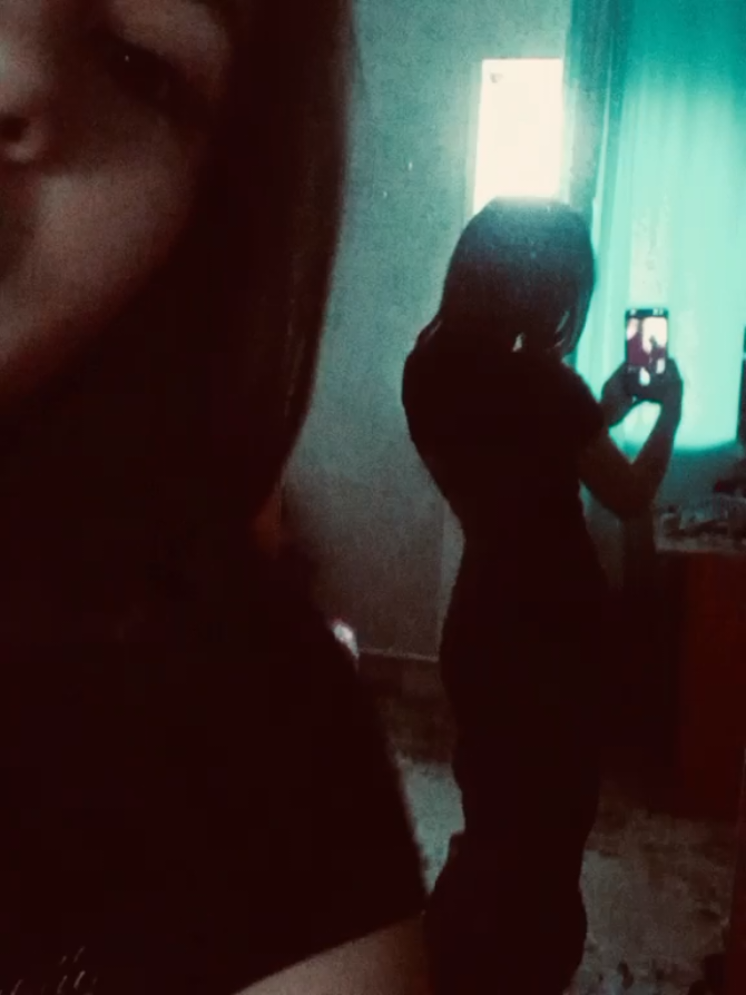@юля