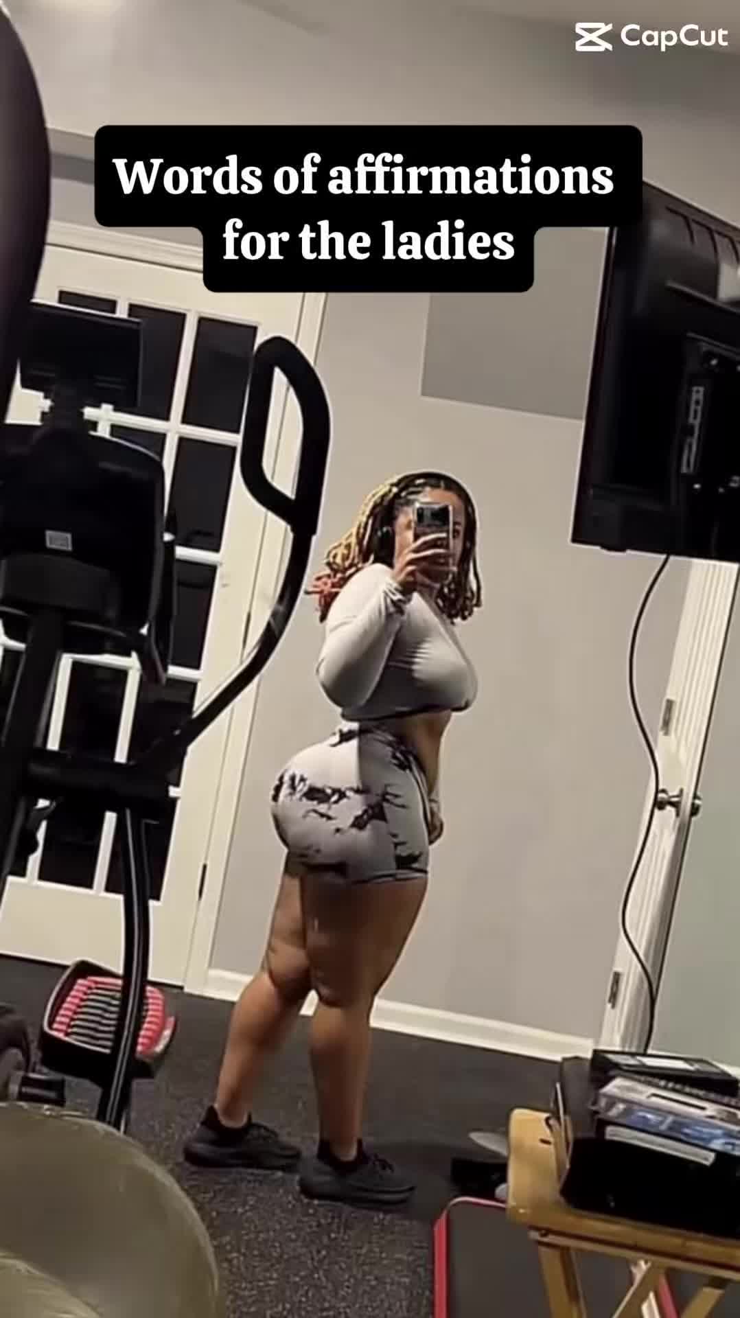@Porshay✨🤎