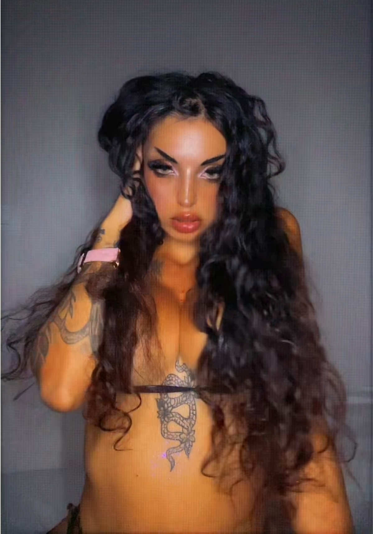 @Laishawolfe
