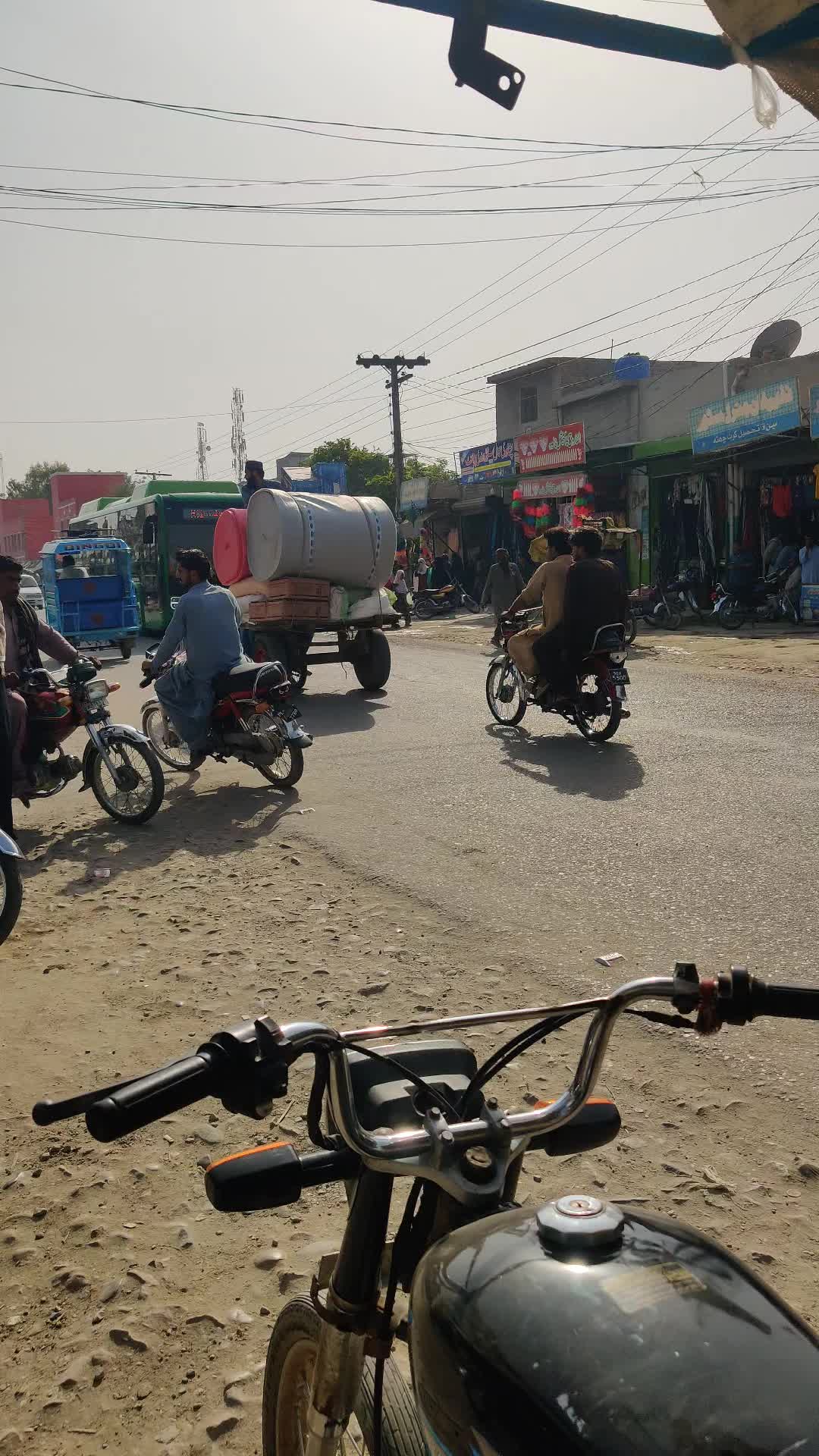 @Punjab Green Bus