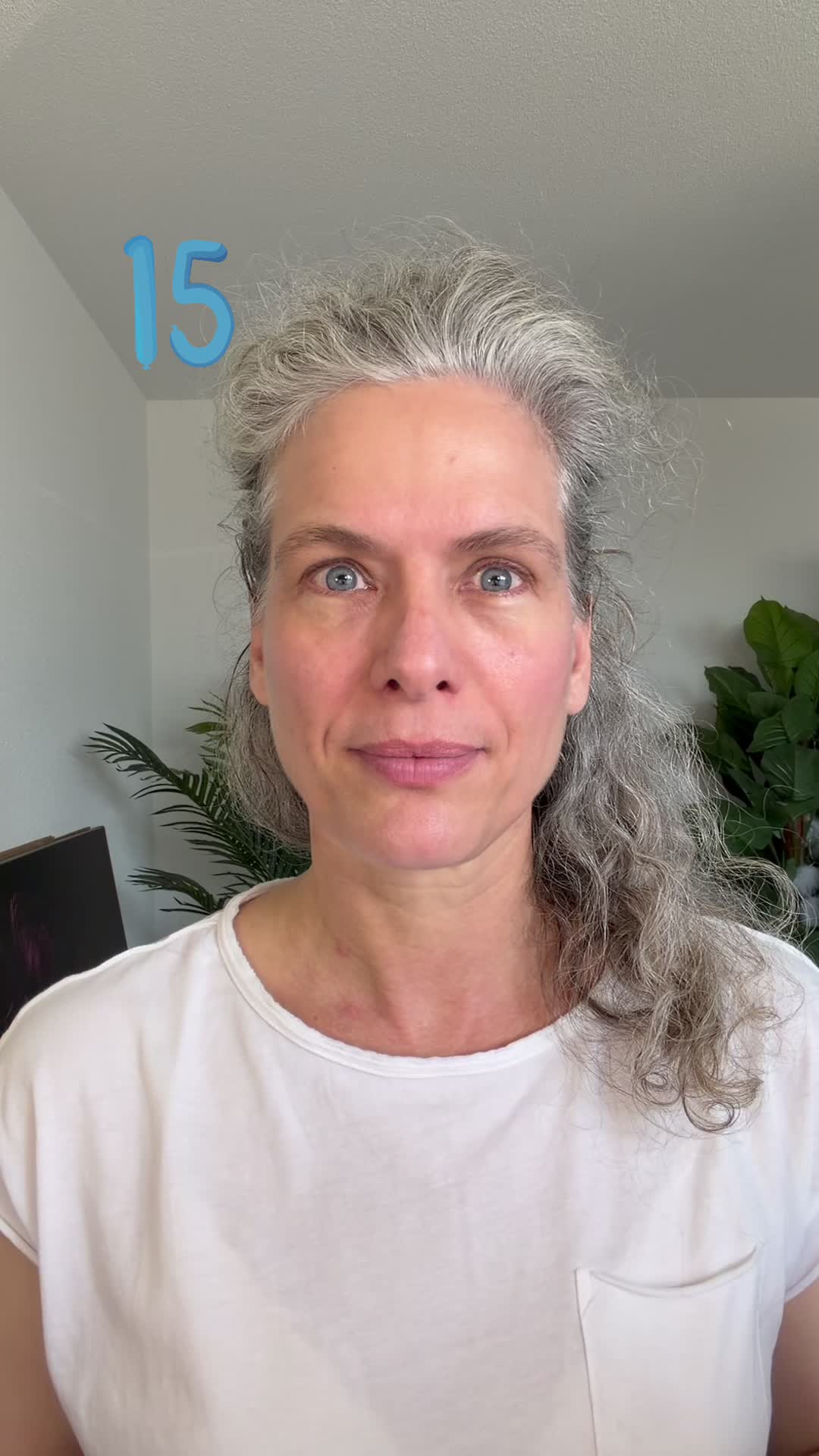 @ninaschennach_faceyoga