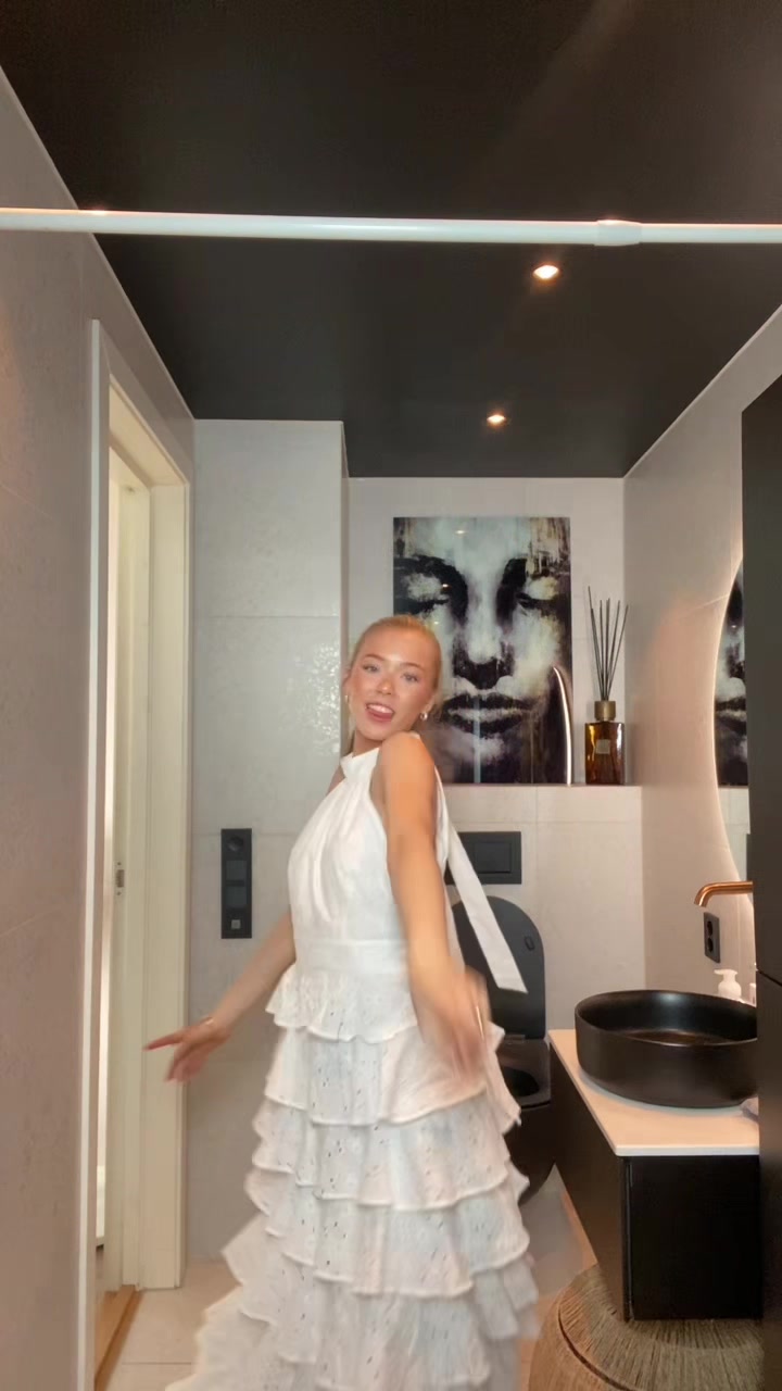 @Emine Hanssen