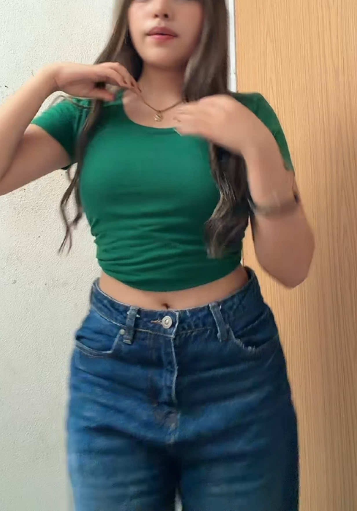 @𝓃 𝑒 𝓁 𝓁 𝓎 ۶ৎ