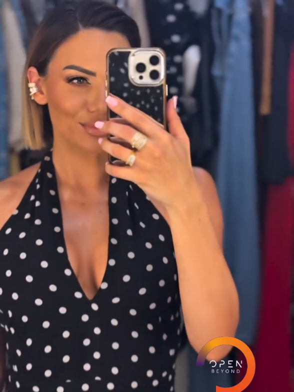 @imaleskou_fans