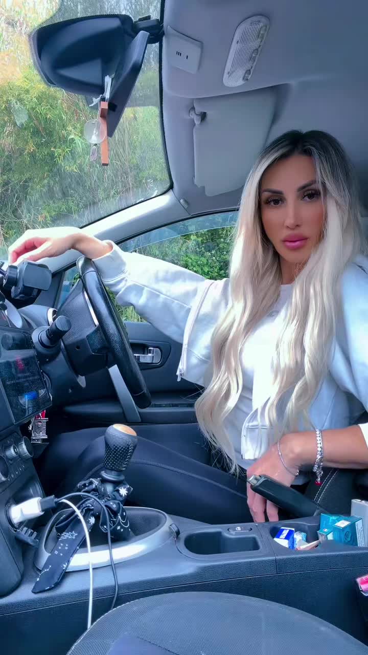 @Alina 🍒