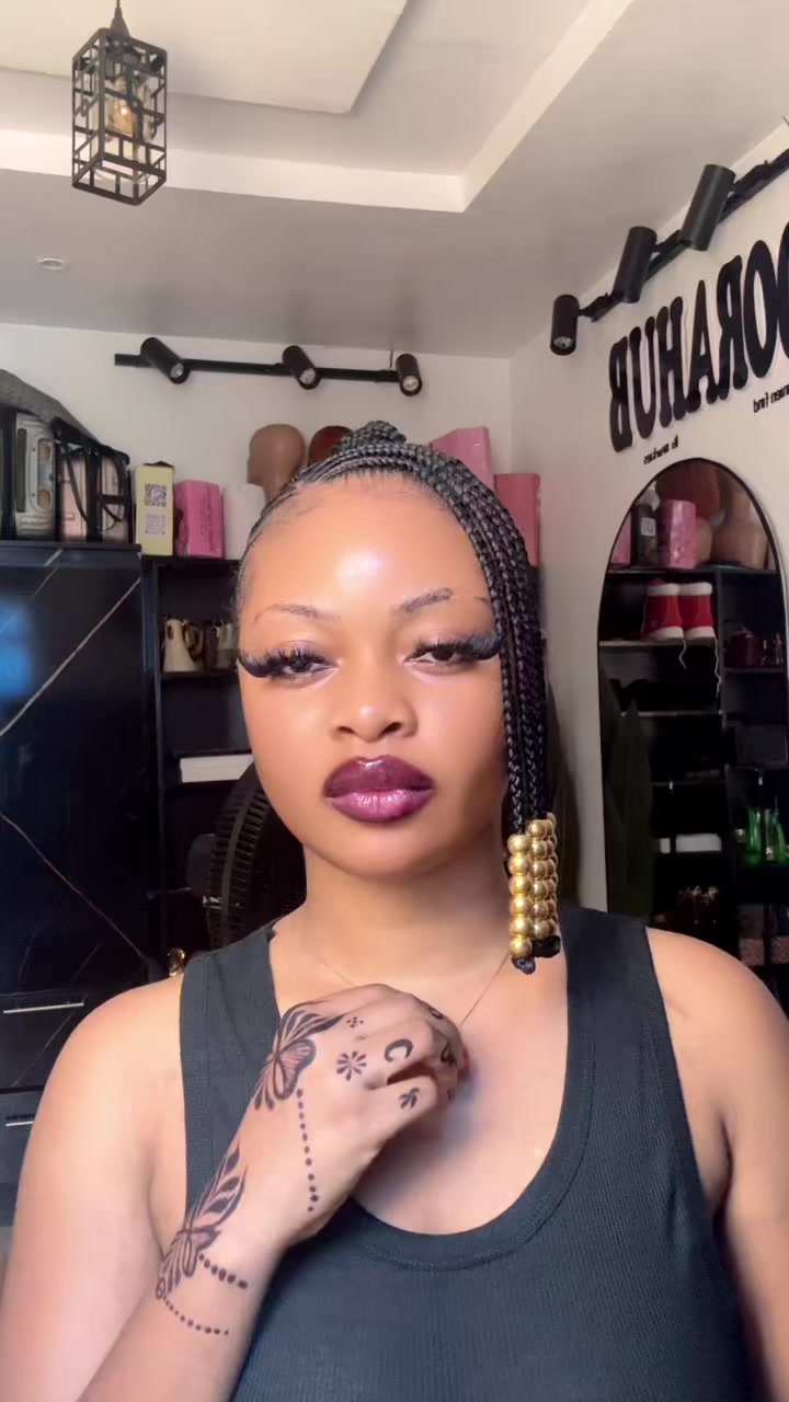 @DORA🧃💔