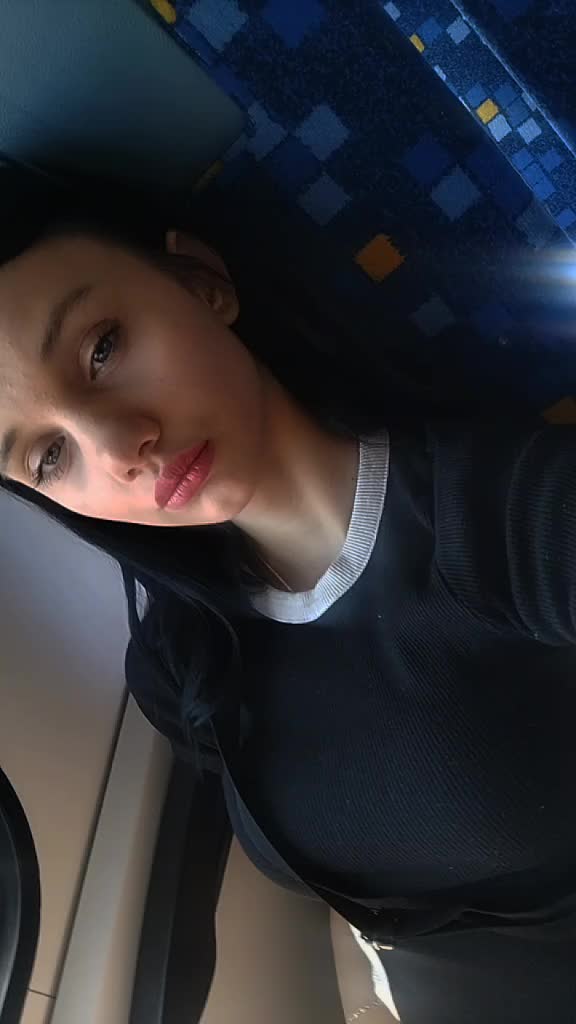 @ITS_NOT_EMILIA❤️❤️