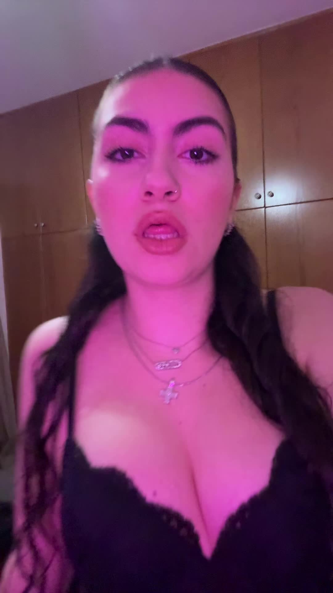 @&Sigma;&omicron;&phi;ά&kappa;&iota;💘
