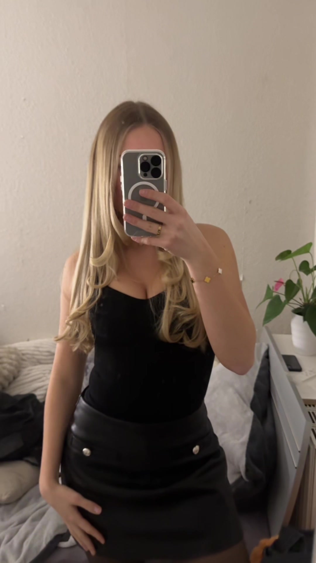 @fainaaa