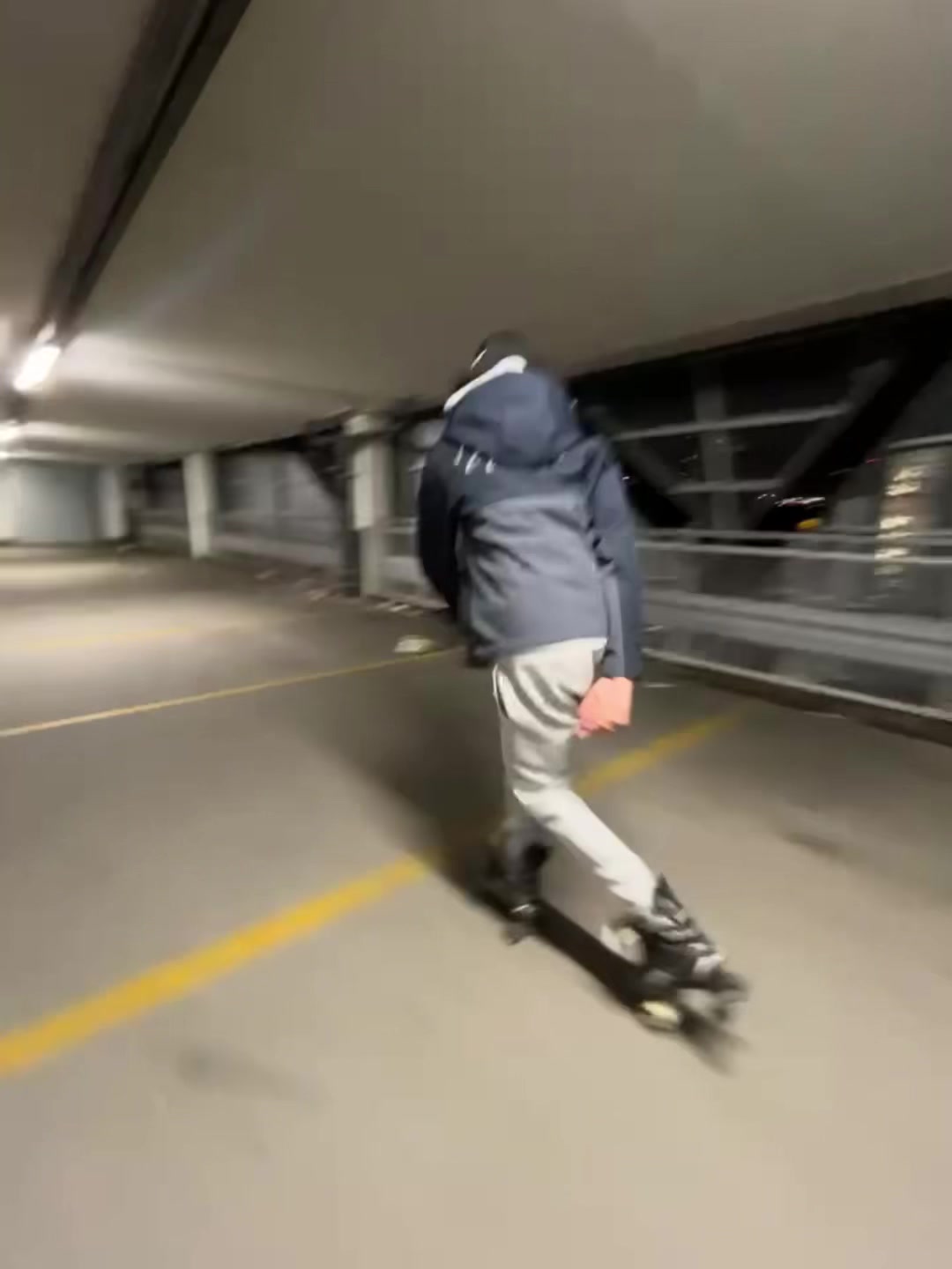 @𝘾𝙝𝙧𝙤𝙢𝙚✰𝘼𝙘𝙚