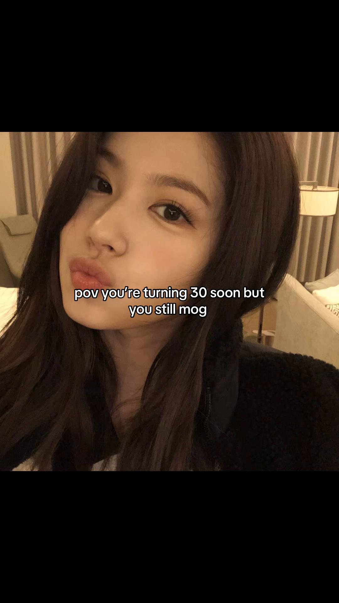 @chloe