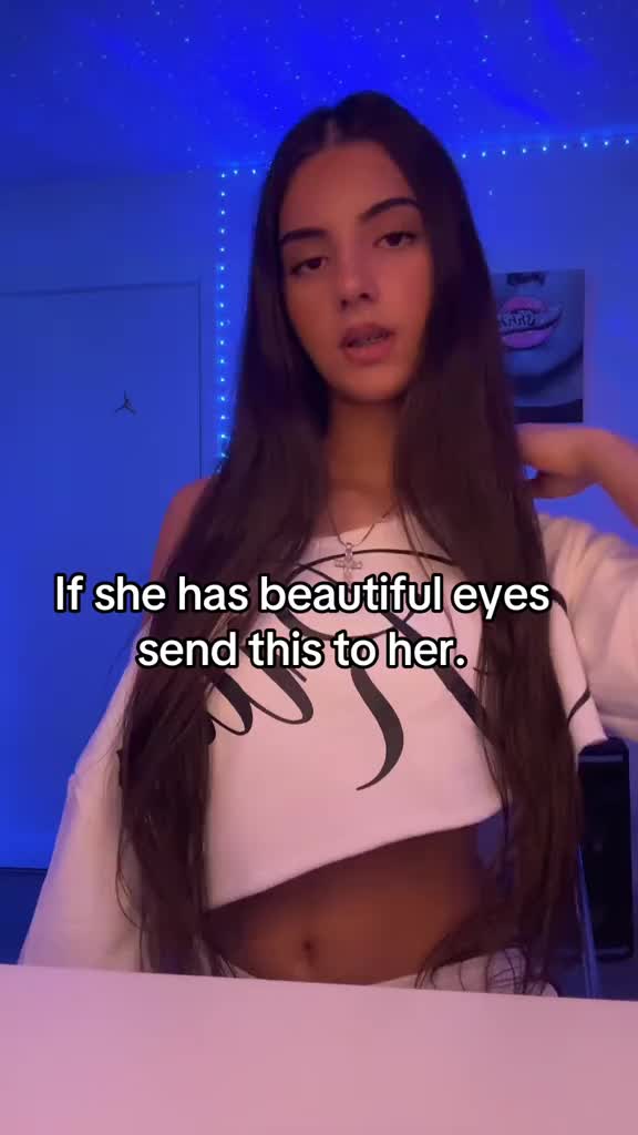 @👠