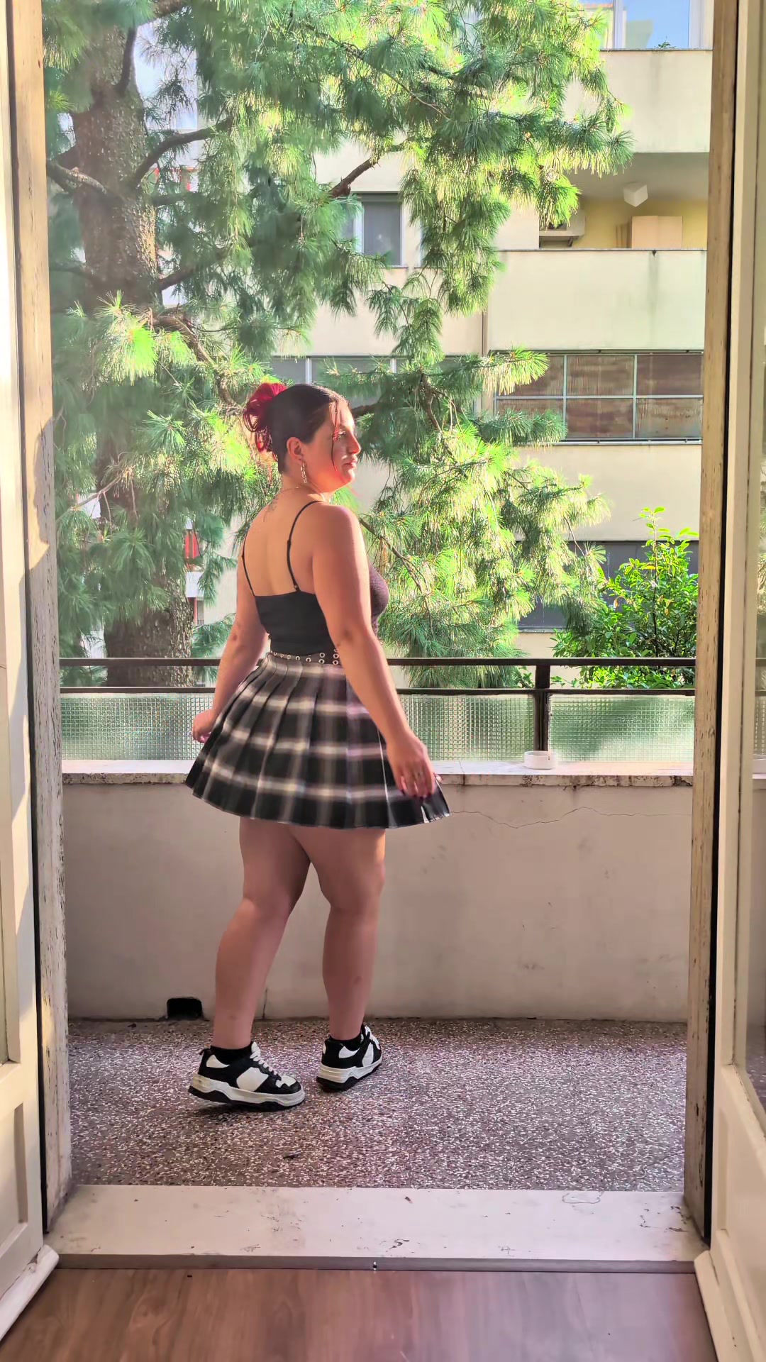 @demonicadom