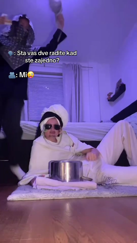 @Ланааа