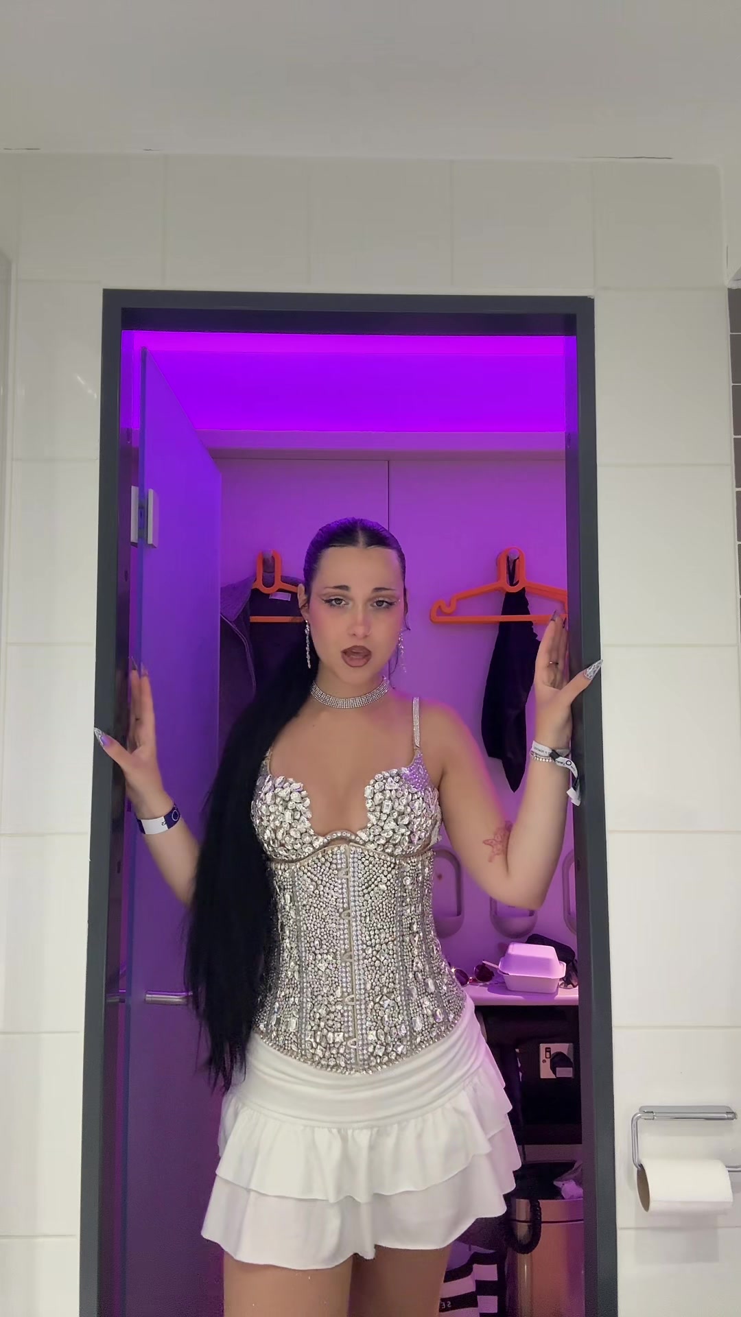 @velvet