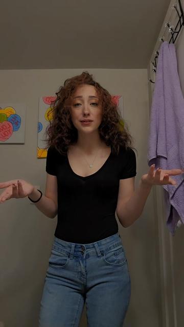 @MEL✨️