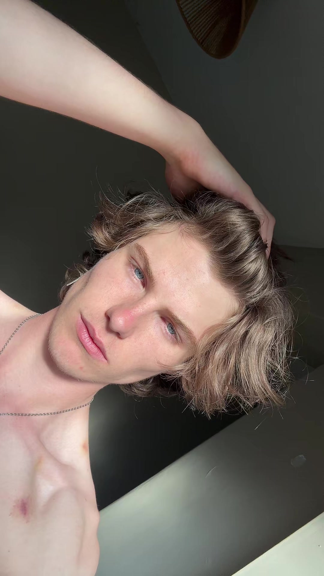 @lllsolomonll