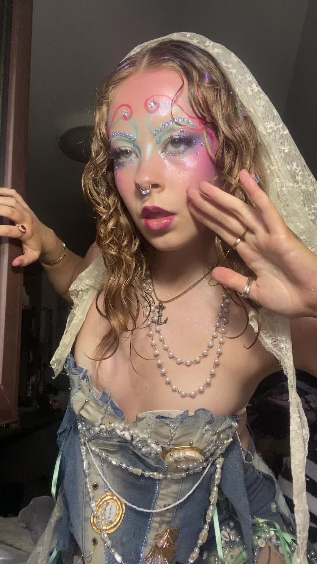 @ellen