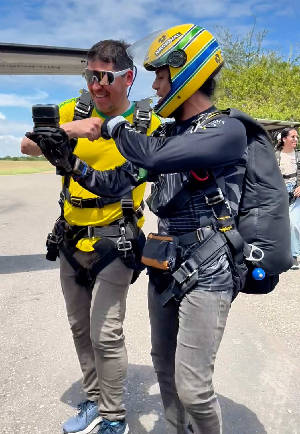 @Xielo Skydive