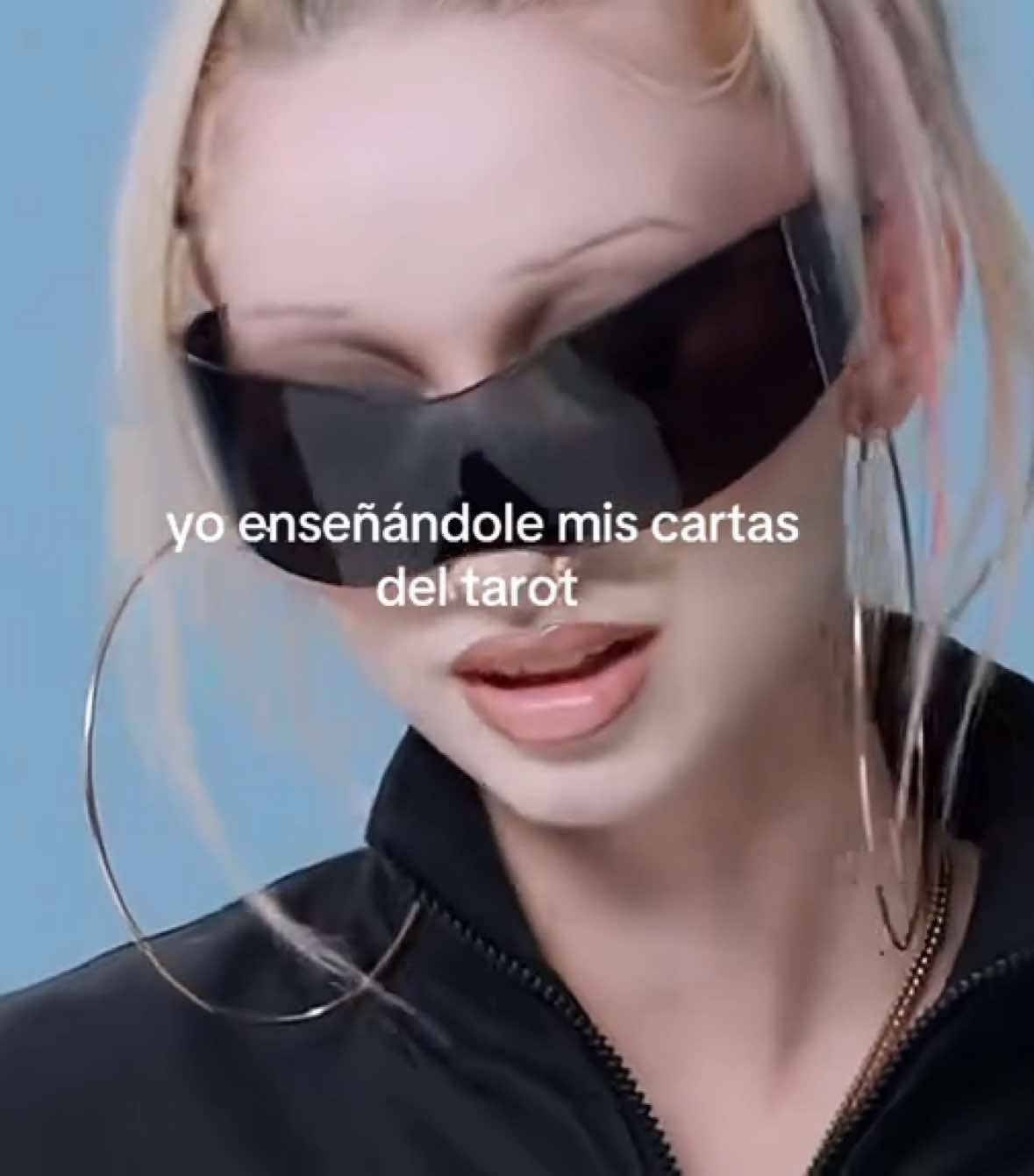 @☥