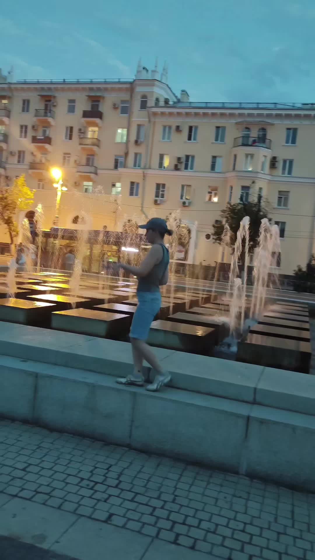 @Eleonora