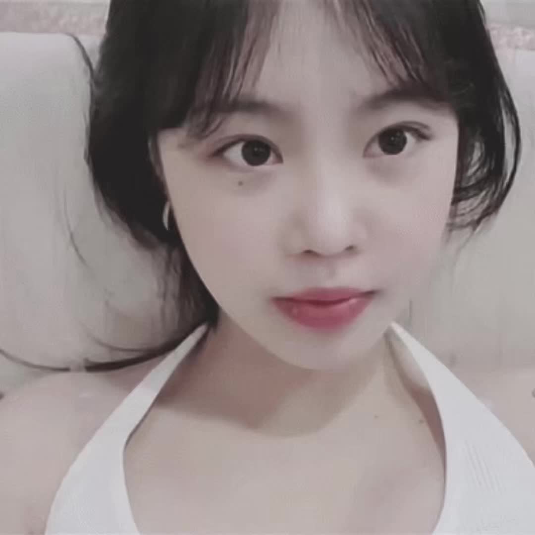 @𐔌՞. .՞𐦯