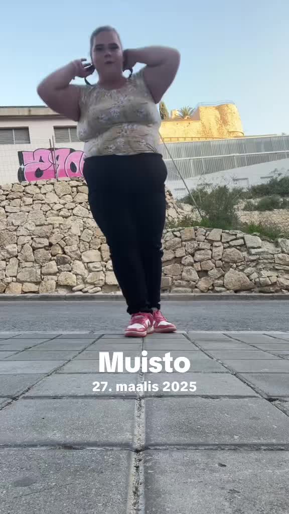 @Megarokkistara
