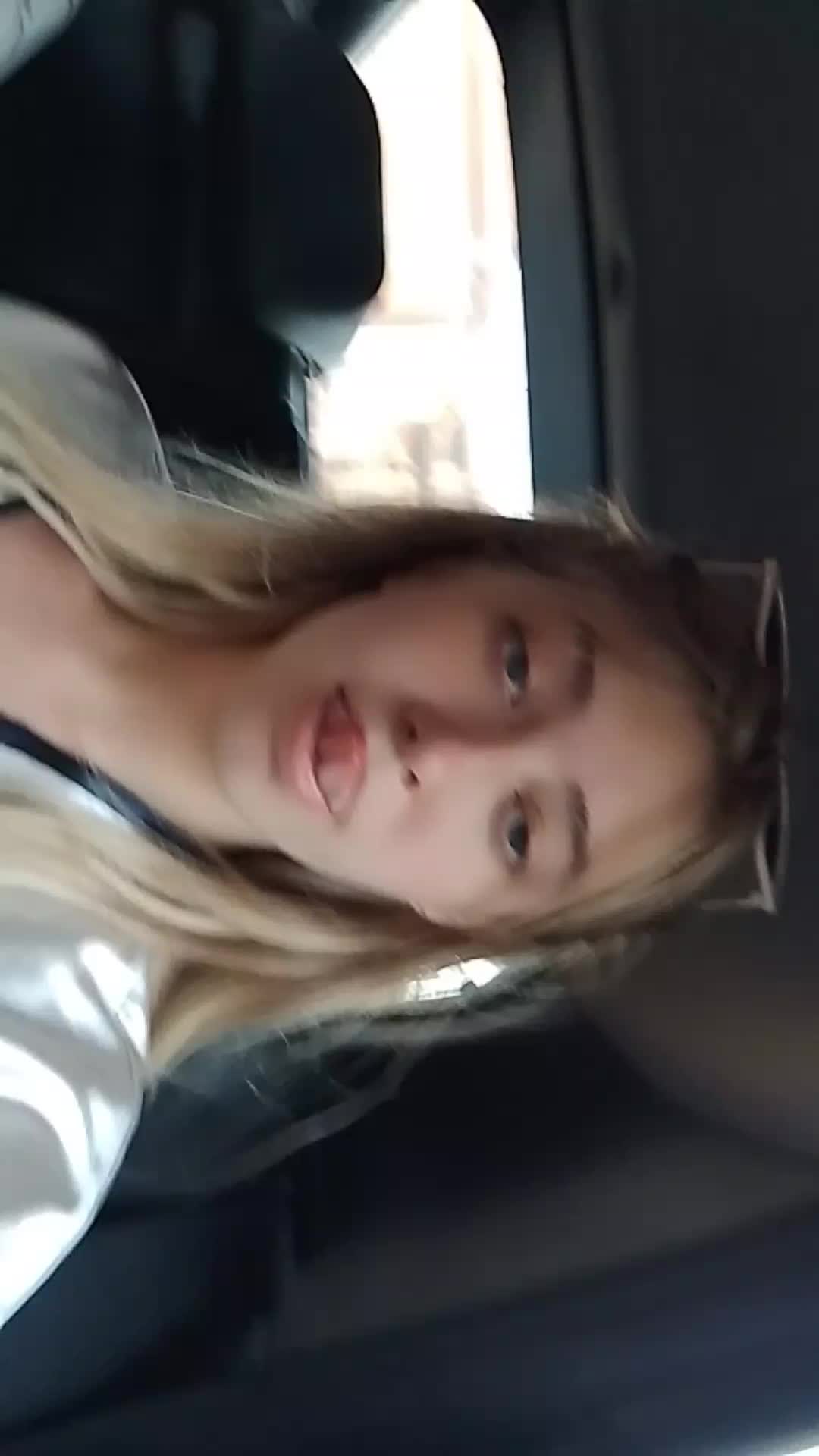 @mya ferri