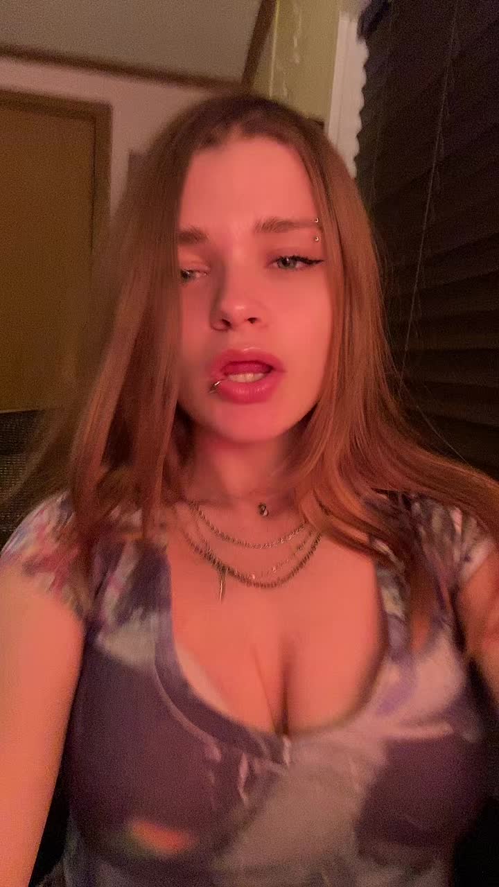 @Faye 🦇