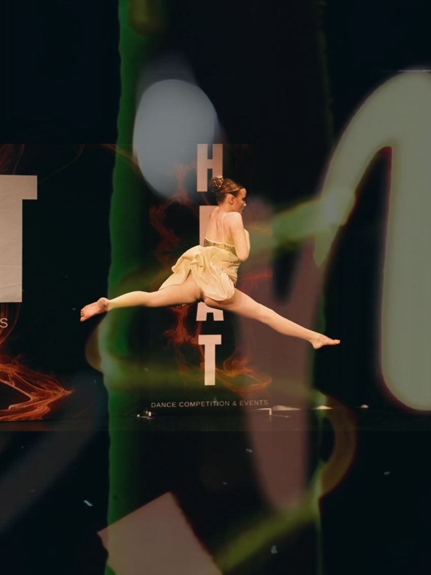 @𝔄𝔟𝔟𝔶[𝔗𝔦𝔫𝔨𝔢𝔯𝔥𝔢𝔩𝔩]