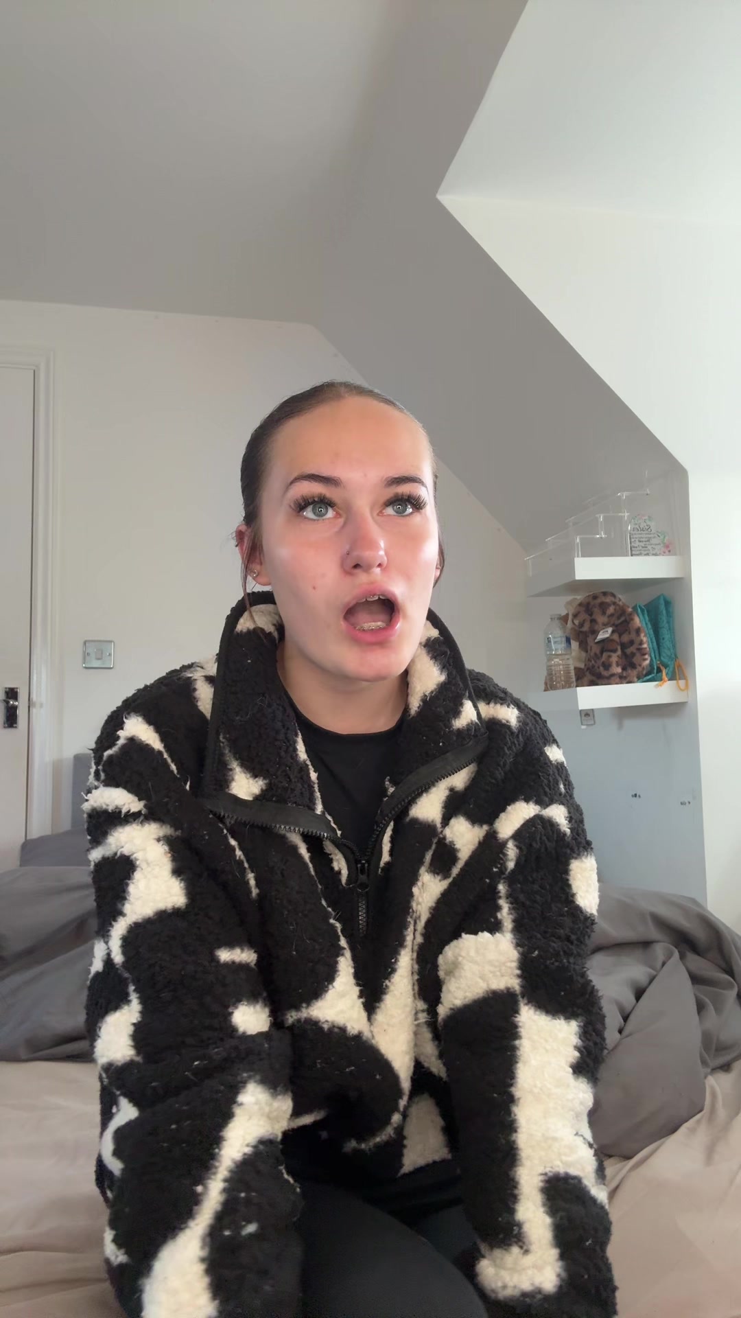 @𝒞𝒽𝑒𝓁𝓈𝑒𝓎 🎀