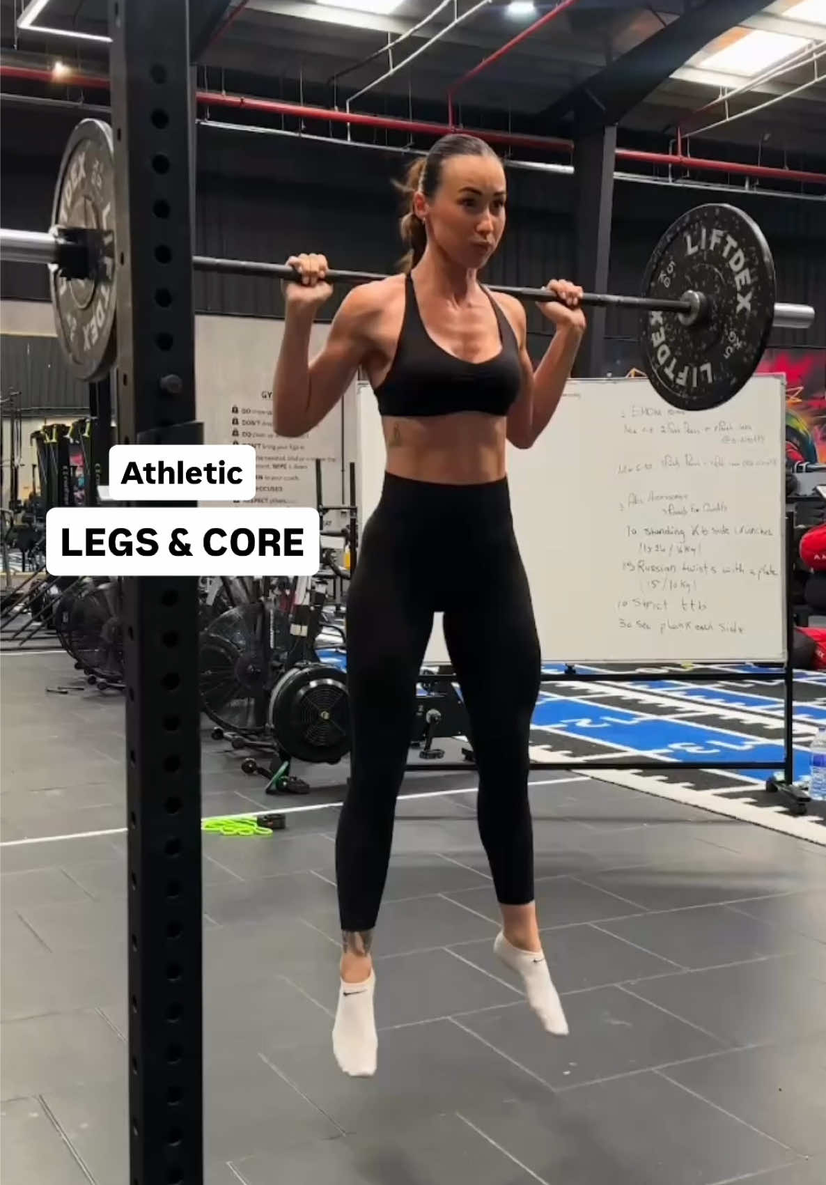 @Lisafiitt