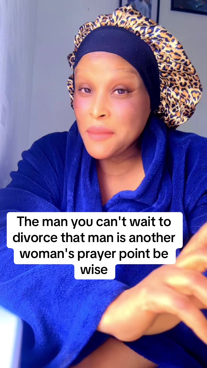 @Queen Sky🥰🤩🎁💯