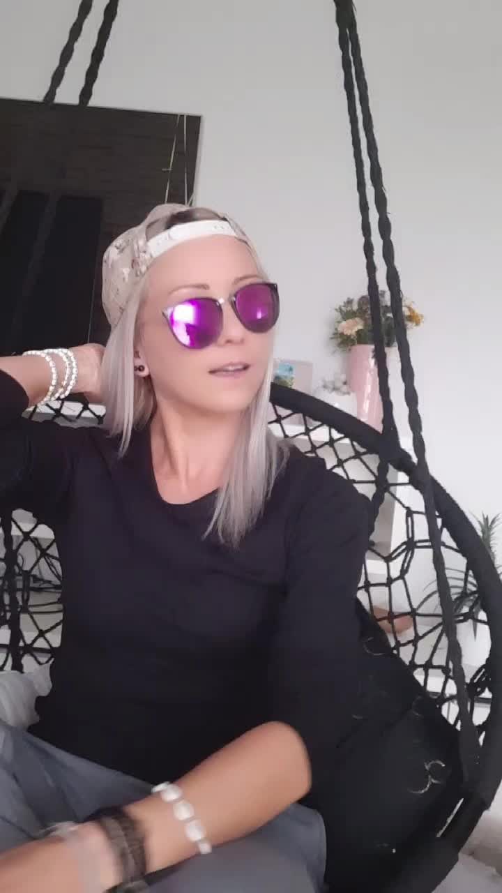 @Eva