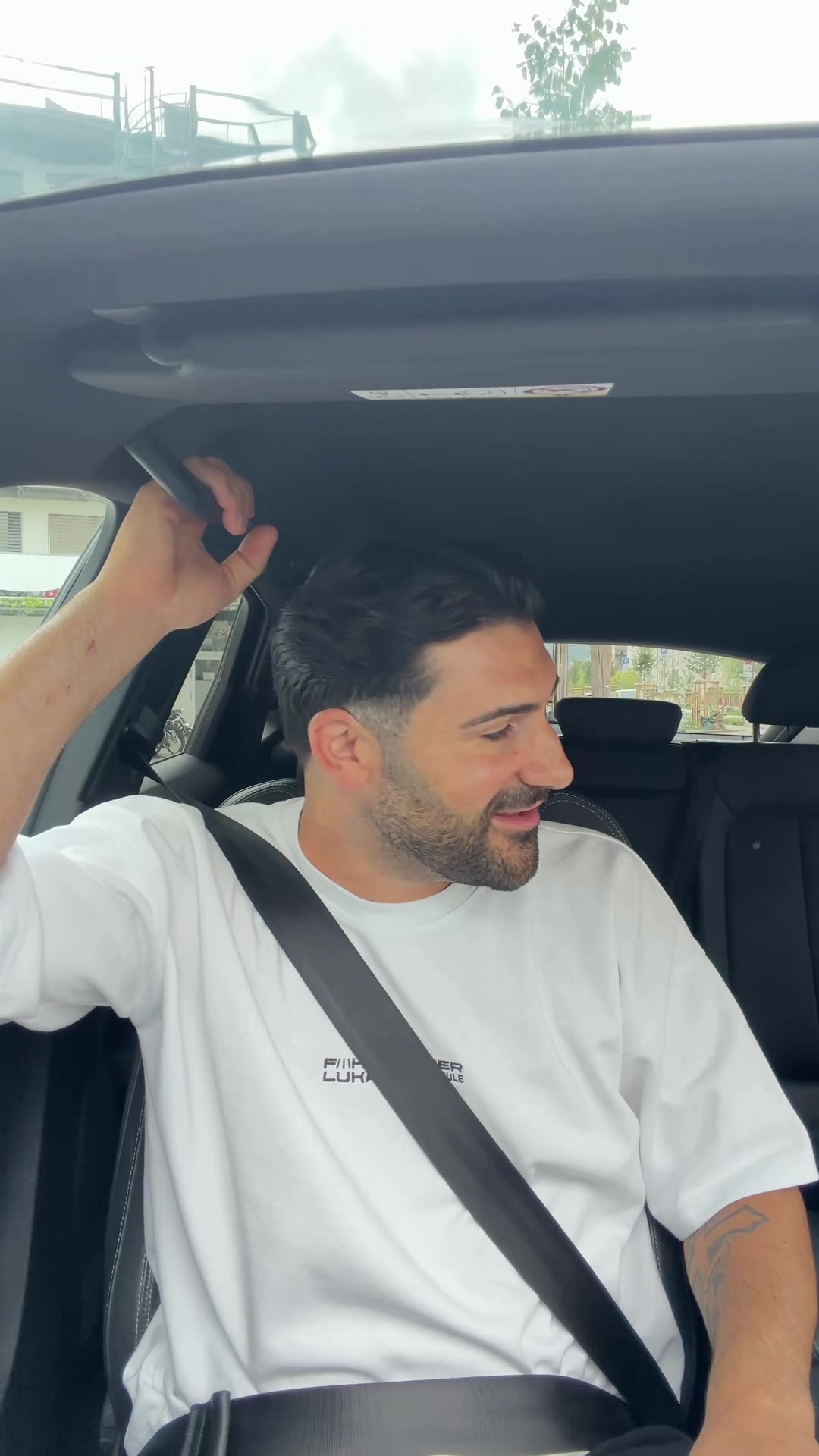 @FahrlehrerLukas
