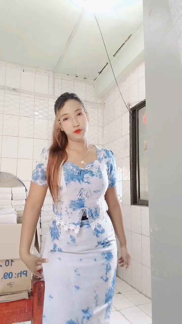 @လေပြေ 🦋💫💫