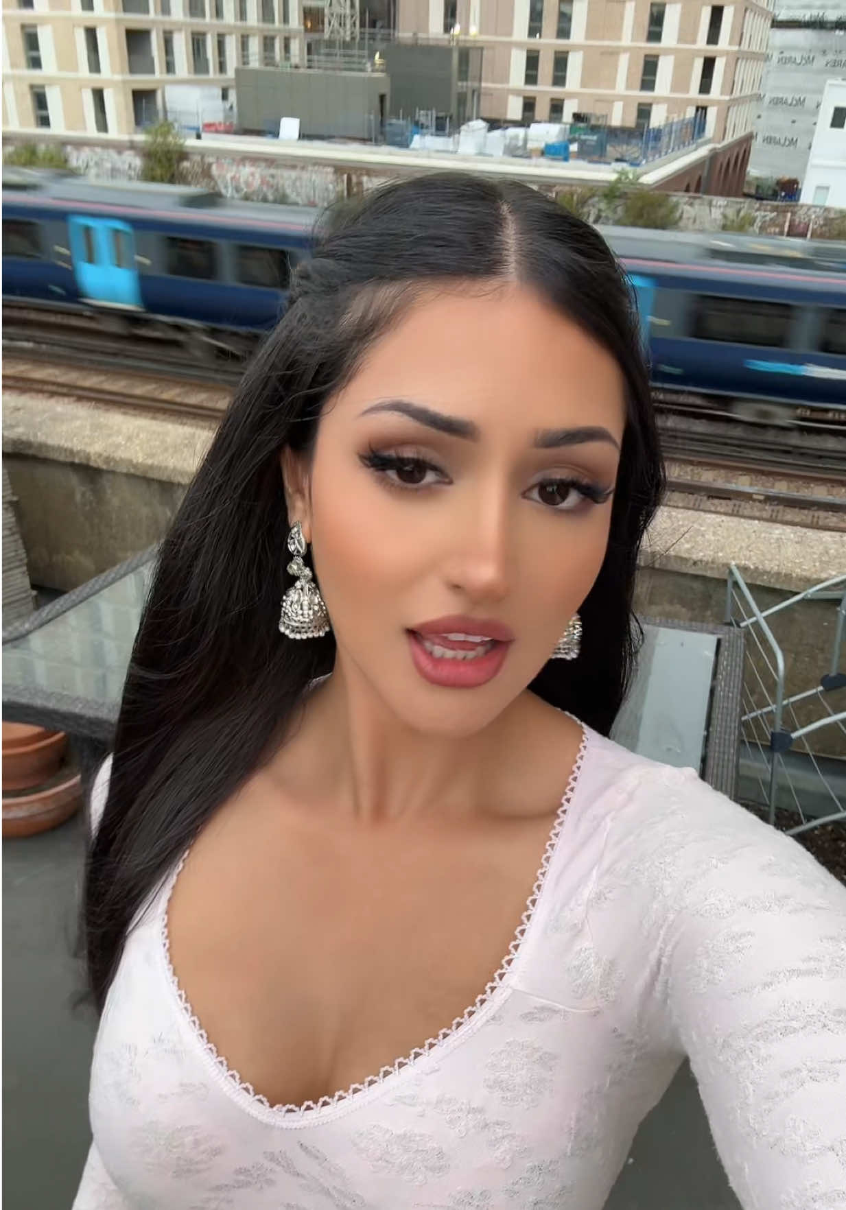 @Sandy🧚♀️