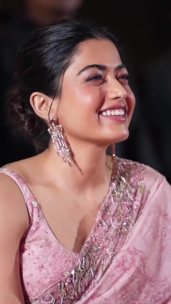 @Rashmika Mandanna💫