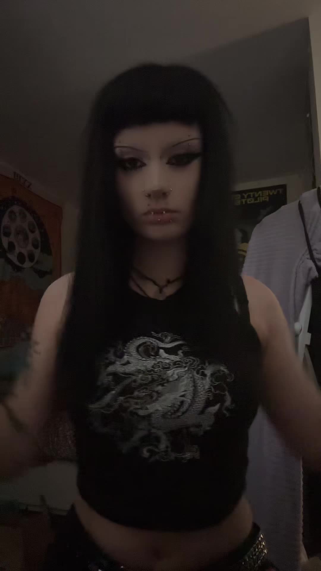 @𝓁𝓊𝓃𝒶🦇
