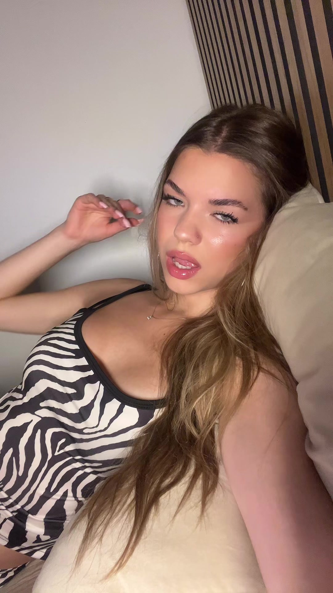 @sel