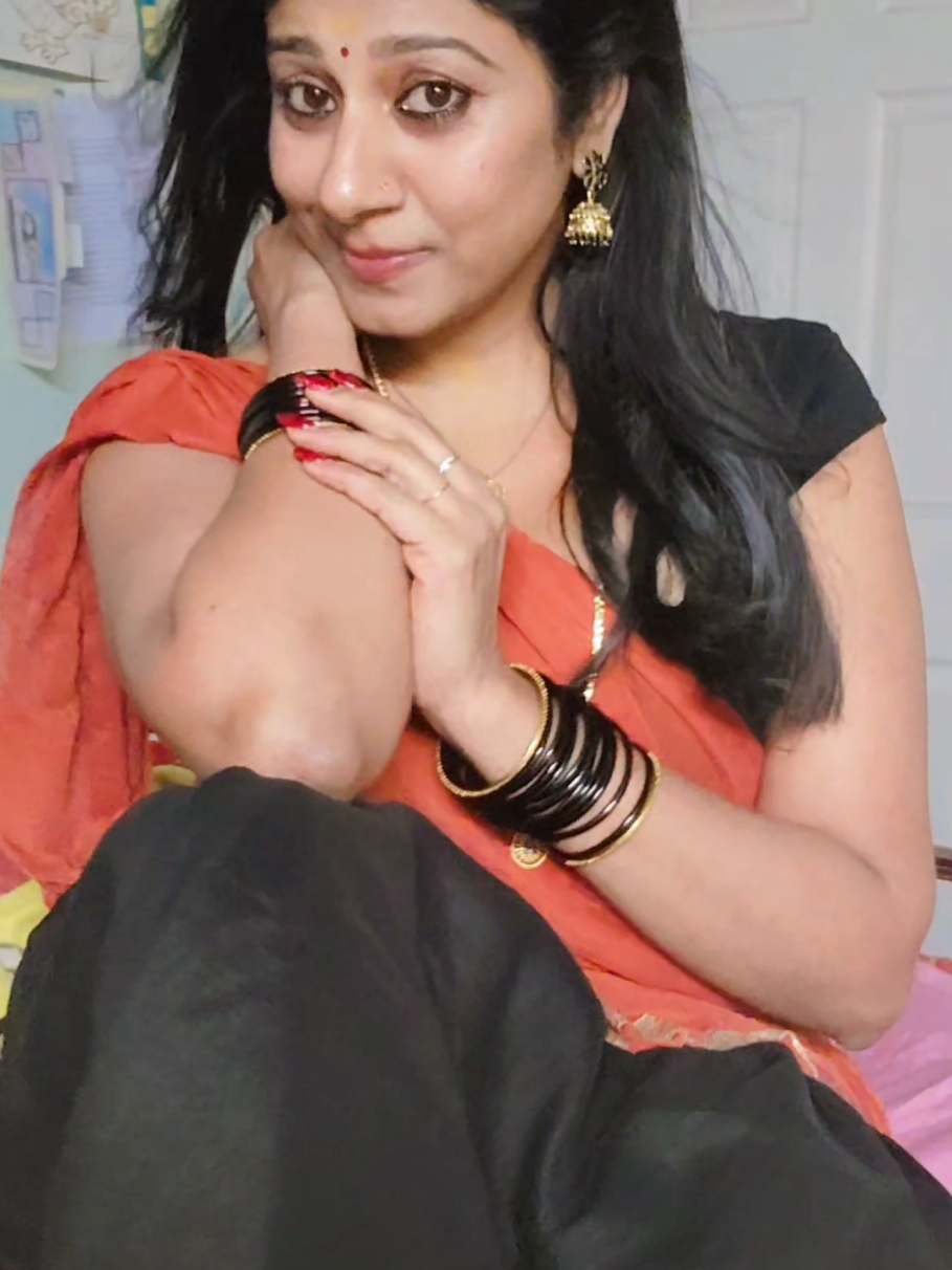 @Divyanair