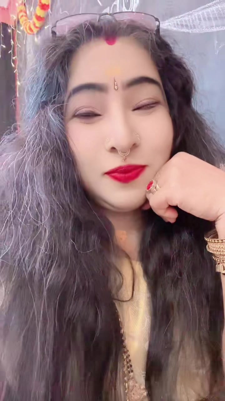 @YAMUNA PEETHAMBARAN ๐ฌ๐ง๐ฎ๐ณ