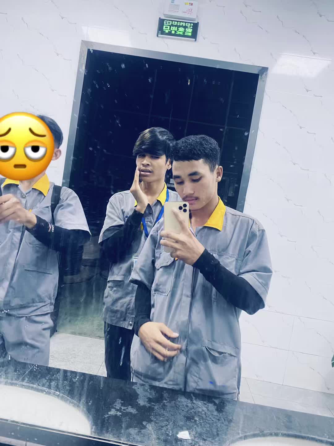 @Sambath✨🕺
