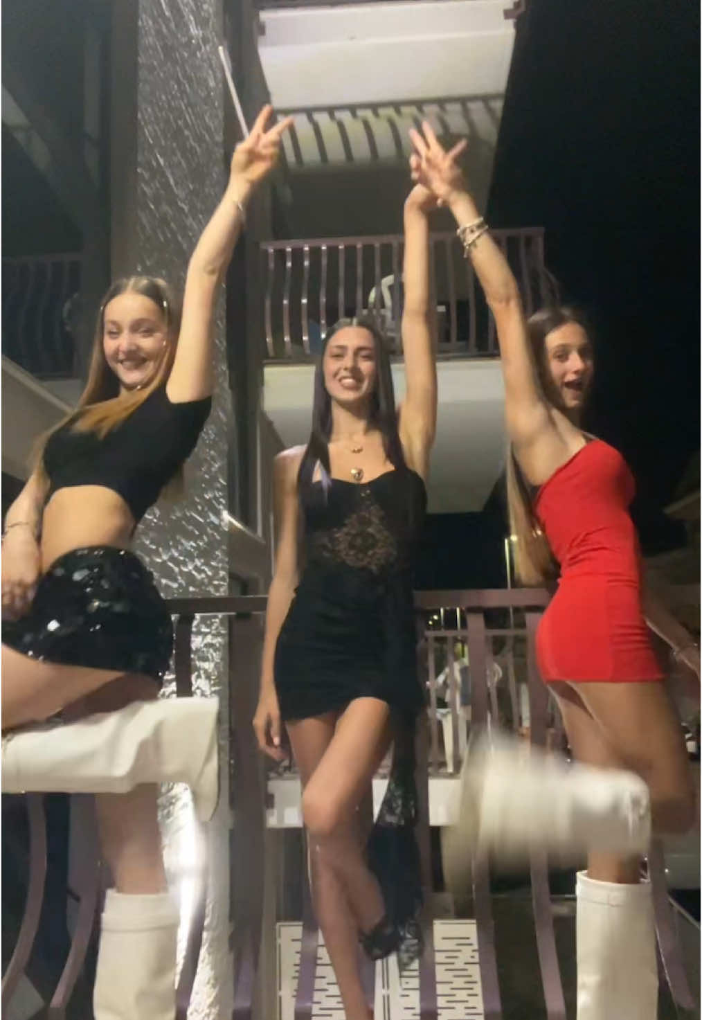 @dalila🥂🪩🐆👩🏻🦰💋