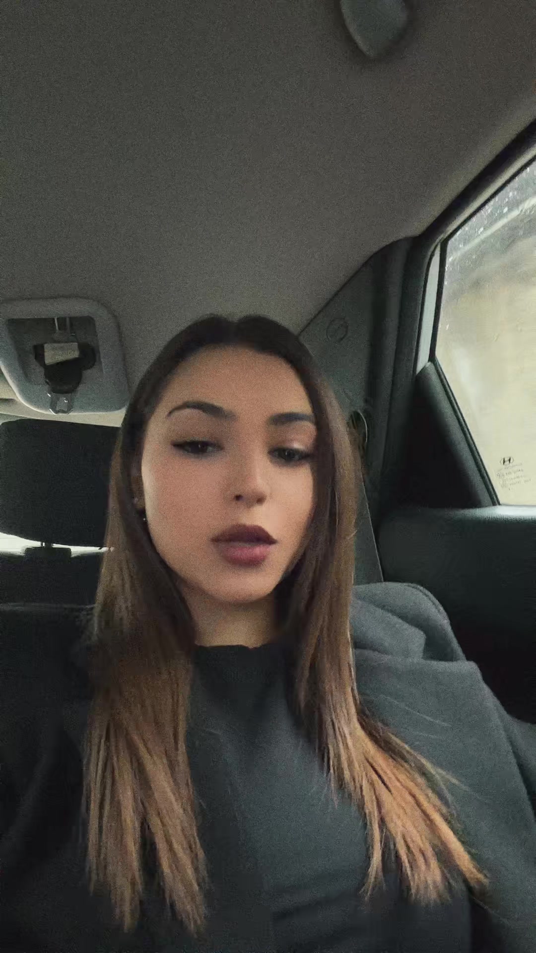 @𝓛.
